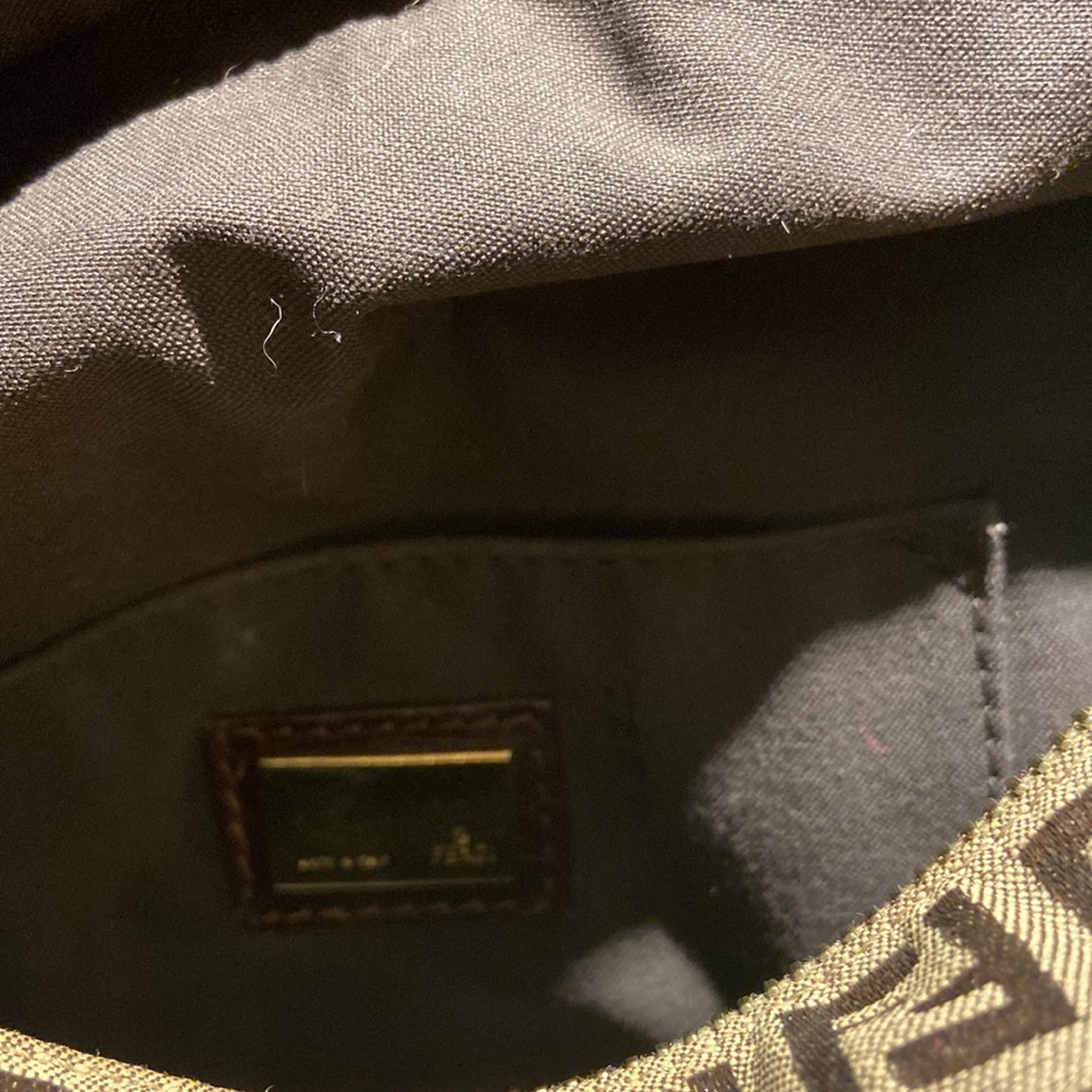 Authentic Fendi bag - Picture 6 of 15